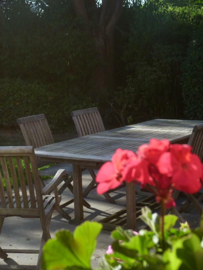 Le Mont Saint Roch , Chambre D'Hotes, B&B Nivelles Luaran gambar