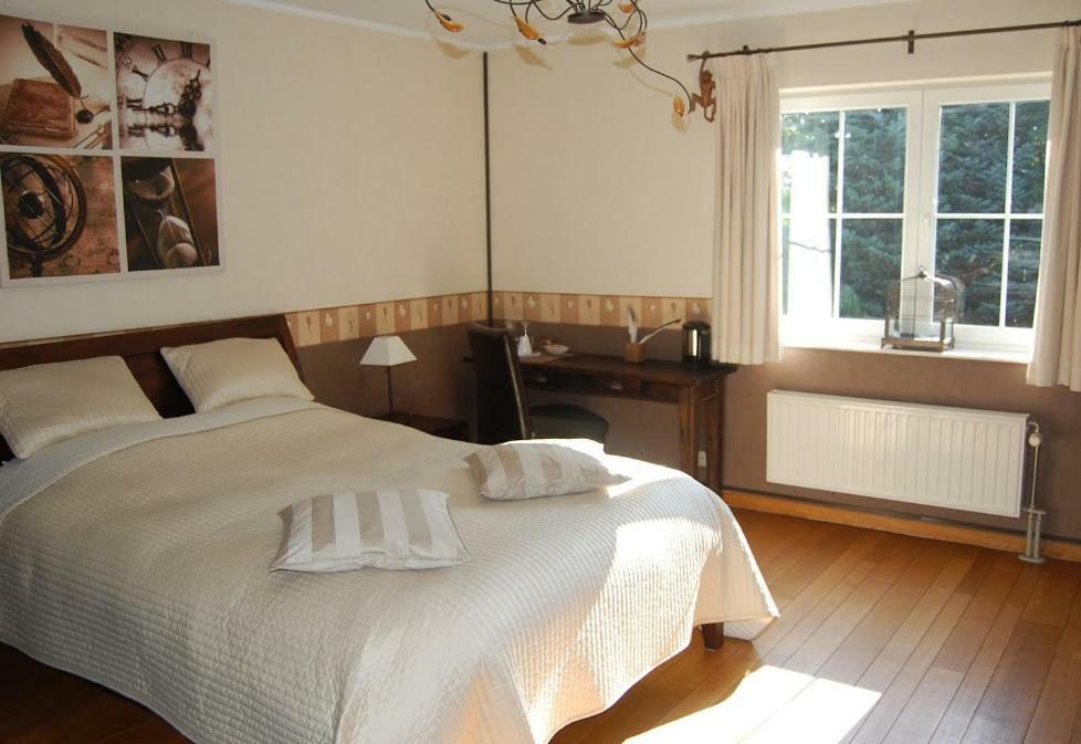 Le Mont Saint Roch , Chambre D'Hotes, B&B Nivelles Luaran gambar