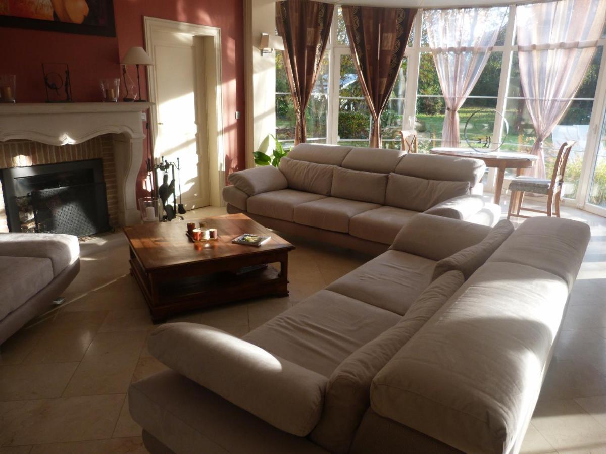 Le Mont Saint Roch , Chambre D'Hotes, B&B Nivelles Luaran gambar
